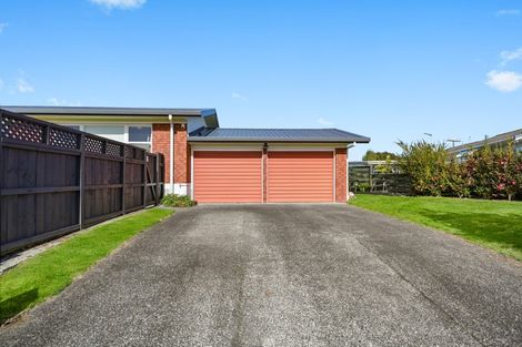 Photo of property in 4 Glading Place, St Andrews, Hamilton, 3200