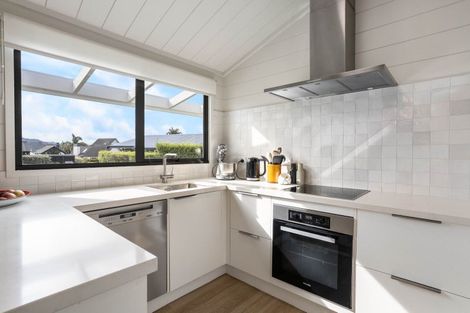 Photo of property in 106 The Quay, Pauanui, Hikuai, 3579