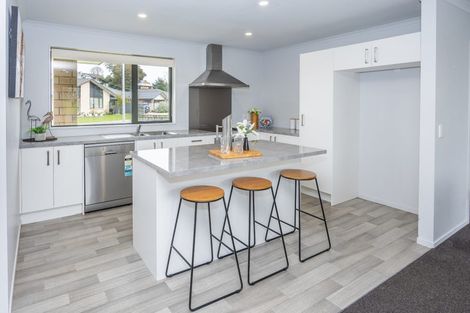 Photo of property in 2 Sargent Place, Otorohanga, 3900