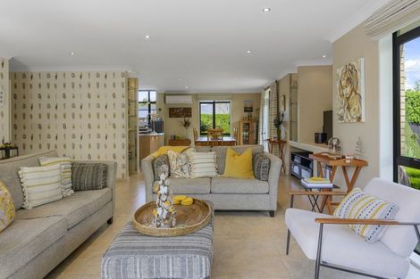 Photo of property in 26 Stonebridge Way, Prebbleton, 7604