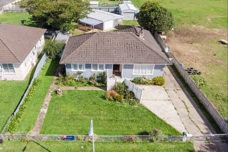 Photo of property in 35 James Street, Dannevirke, 4930