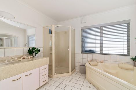 Photo of property in 1 Kurupae Road, Hilltop, Taupo, 3330