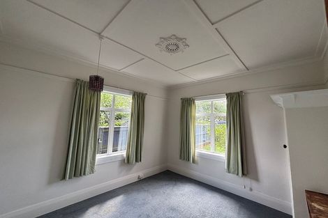 Photo of property in 17a Princes Street, Hawera, 4610