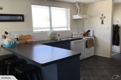 Photo of property in 71 Johns Road, Rangiora, 7400