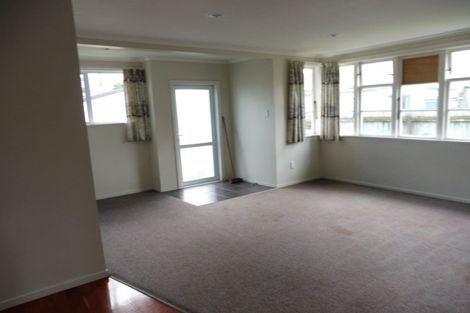 Photo of property in 3 Hutchison Crescent, Durie Hill, Whanganui, 4500