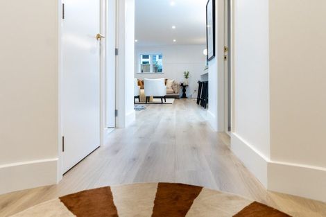 Photo of property in Hamilton Flats, 9a Hawker Street, Mount Victoria, Wellington, 6011