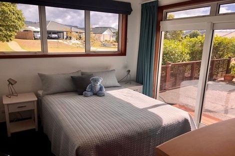 Photo of property in 25 Leeward Drive, Whitianga, 3510