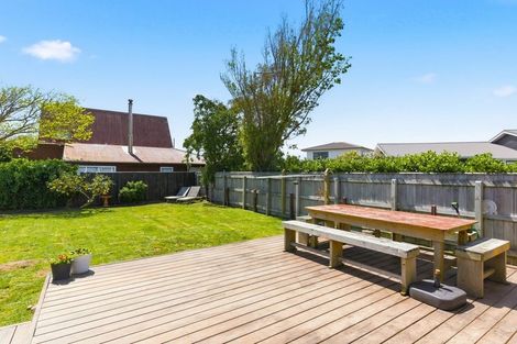 Photo of property in 13 Bahama Crescent, Paraparaumu Beach, Paraparaumu, 5032