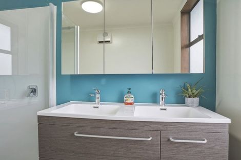 Photo of property in 11 Lowestoft Street, Balclutha, 9230