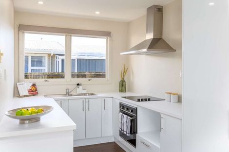 Photo of property in 12 Glenrowan Avenue, Avondale, Christchurch, 8061