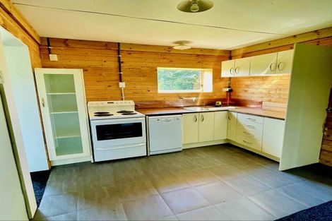 Photo of property in 19 Lerwick Lane, Nukuhou, 3196