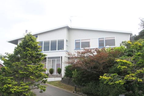 Photo of property in 5 Puketiro Avenue, Northland, Wellington, 6012