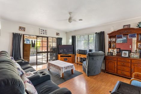 Photo of property in 2 Septimus Place, Henderson, Auckland, 0612