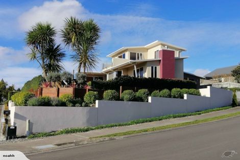 Photo of property in 68 Rochfort Road, Havelock North, 4130