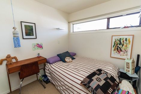 Photo of property in 12a/4 Claremont Grove, Mount Victoria, Wellington, 6011