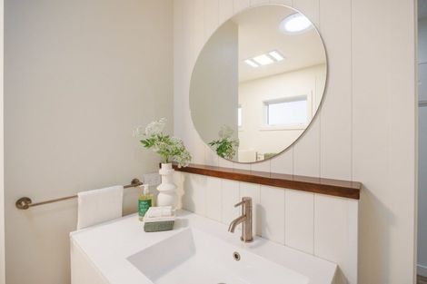 Photo of property in 121a Limbrick Street, Terrace End, Palmerston North, 4410