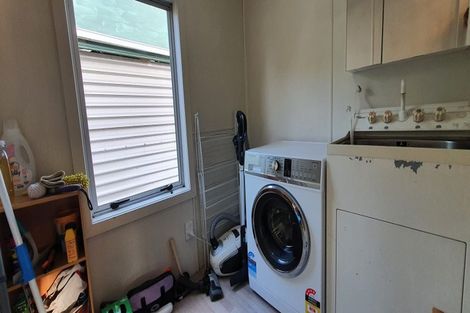 Photo of property in 8 Okeover Street, Woolston, Christchurch, 8062