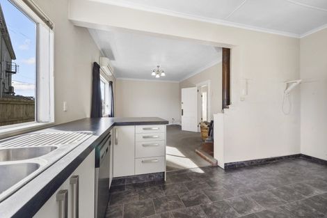 Photo of property in 34 Queens Drive, Saint Kilda, Dunedin, 9012