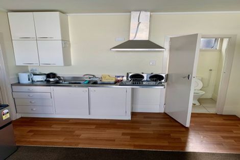 Photo of property in 36a Fruitvale Road, New Lynn, Auckland, 0600