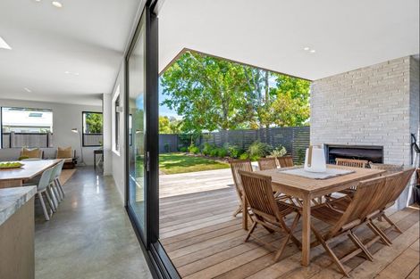 Photo of property in 7 Kewini Grove, Matakana, 0985