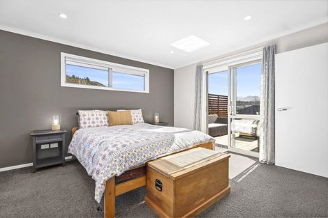 Photo of property in 35 Sherwin Avenue, Albert Town, Wanaka, 9305