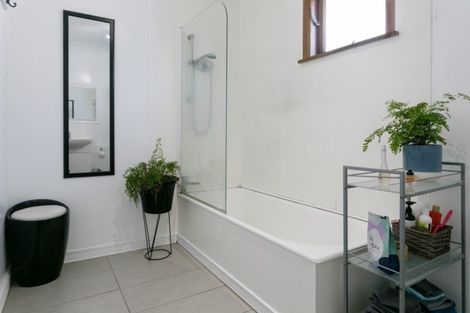 Photo of property in 44 Hinekura Avenue, Taupo, 3330