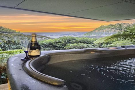 Photo of property in 64a Orangi Kaupapa Road, Northland, Wellington, 6012