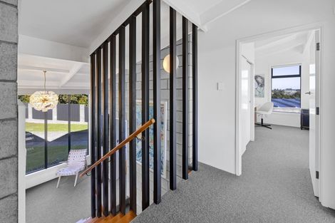 Photo of property in 40d Awanui Street, Merrilands, New Plymouth, 4312