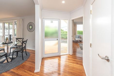 Photo of property in 9a Saint Leonard Street, Saint Johns Hill, Whanganui, 4501