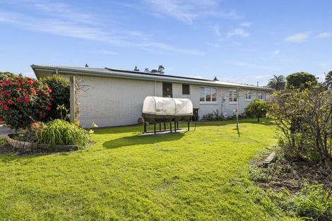 Photo of property in 261 Ngatai Road, Otumoetai, Tauranga, 3110