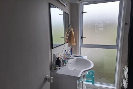 Photo of property in 7d June Place, Hamilton East, Hamilton, 3216