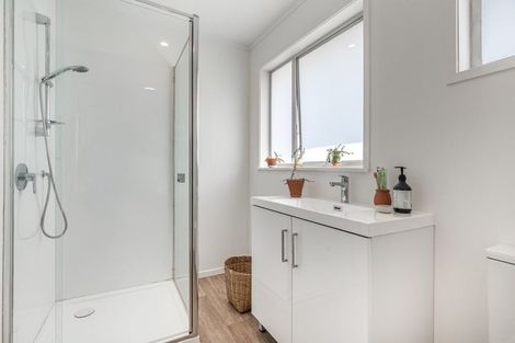 Photo of property in 23 Taitua Drive, Te Atatu South, Auckland, 0610