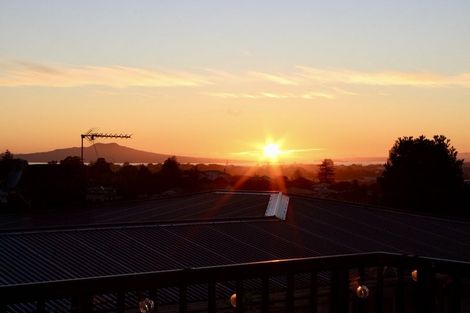 Photo of property in 103/318 Wairau Road, Glenfield, Auckland, 0629