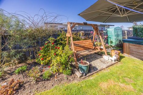 Photo of property in 37 Higginson Street, Otane, 4202