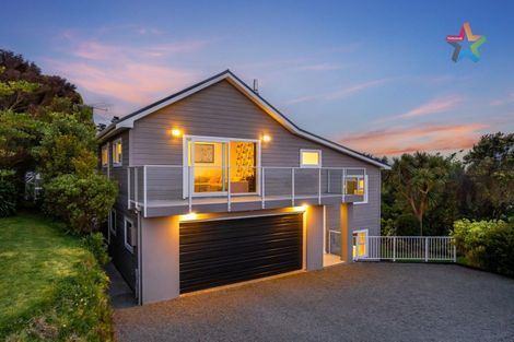 Photo of property in 13 Wilson Grove, Normandale, Lower Hutt, 5010