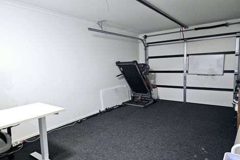 Photo of property in 40 Whareatua Avenue, Takanini, 2112