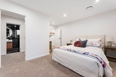 Photo of property in 28 Kate Duncan Drive, Swanson, 0614