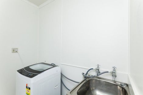 Photo of property in 215 Lytton Road, Elgin, Gisborne, 4010
