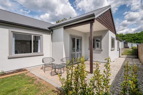 Photo of property in 44 Sylvan Street, Lake Hayes, Queenstown, 9304