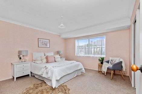 Photo of property in 92 Russley Drive, Mount Maunganui, 3116