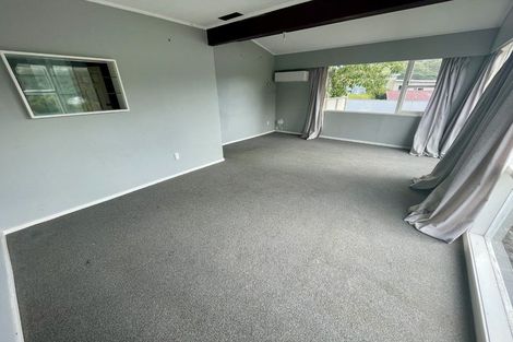 Photo of property in 15 Holborn Drive, Stokes Valley, Lower Hutt, 5019