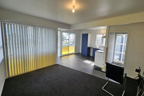 Photo of property in 21 Battiscombe Terrace, Waitara, 4320
