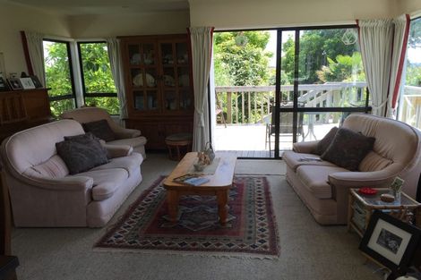 Photo of property in 3 Fayette Place, Te Atatu South, Auckland, 0610