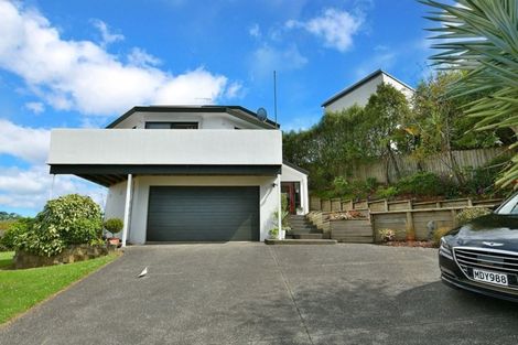 Photo of property in 18 Montcalm Close, Orewa, 0931