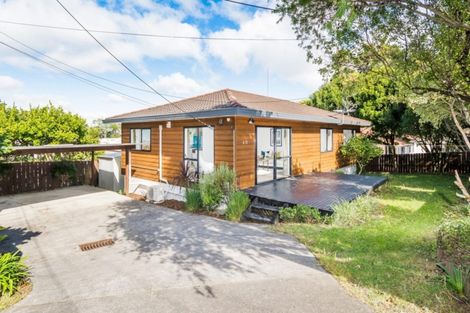 Photo of property in 6/23b View Road, Glenfield, Auckland, 0627