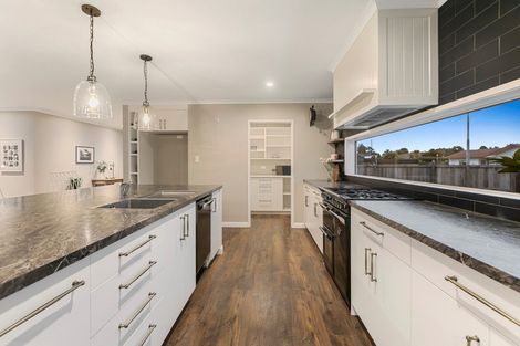 Photo of property in 61r Pyes Pa Road, Pyes Pa, Tauranga, 3112