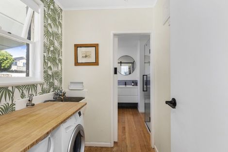 Photo of property in 189 Welcome Bay Road, Welcome Bay, Tauranga, 3112