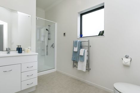 Photo of property in 7 Moston Grove, Churton Park, Wellington, 6037