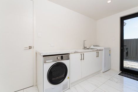 Photo of property in 5 Anscombe Close, Mosgiel, 9024