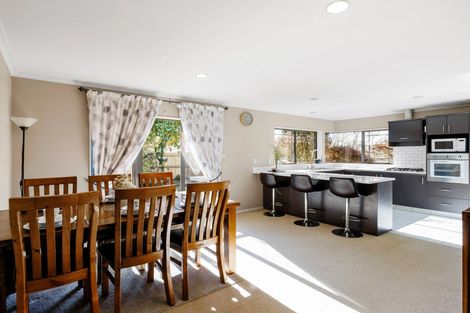 Photo of property in 21 Cate Road, Rototuna, Hamilton, 3210